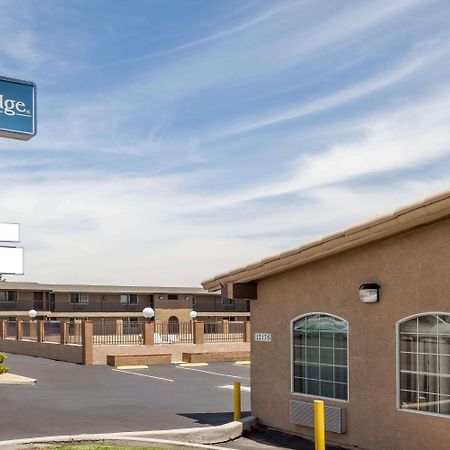 Travelodge By Wyndham Victorville Buitenkant foto